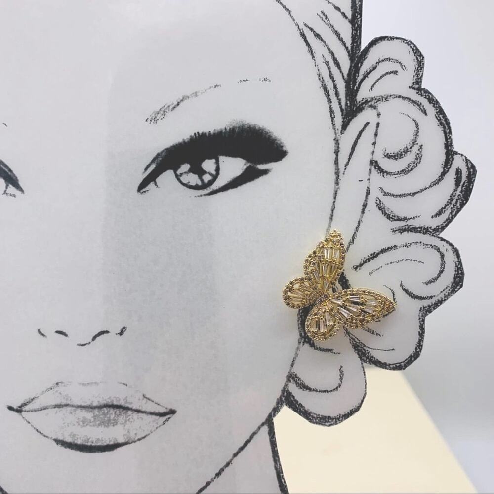 Gold butterfly earrings. Gold‎ tone. Hypoallergenic posts.